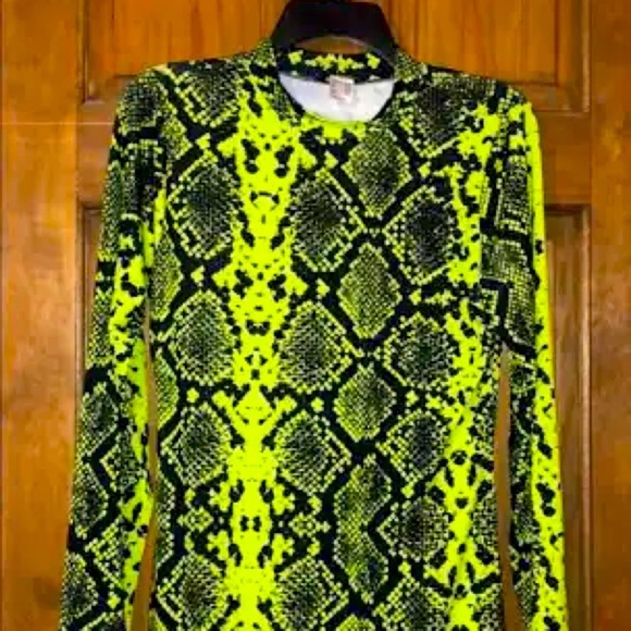 VENUS Dresses & Skirts - Snakeskin print neon green Venus dress medium